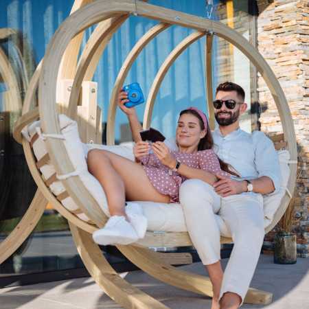 Kerti hintaszék fából, krém színű  - 4