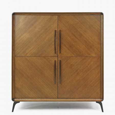 Designos komód - 4 ajtós lábakon  - 2