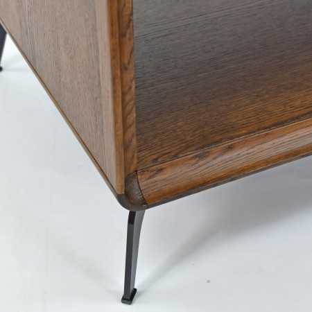 Konferencia asztal dió színben, lábakkal  - 4