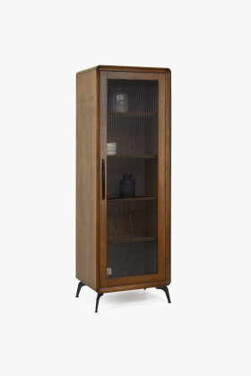 Egyszerű ajtós dió színű tölgyfa vitrines szekrény 200 cm magas