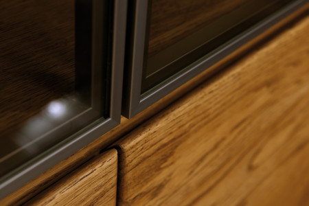 Hosszú tölgyfa komód, Nice 49 tölgy dió színű.  - 9