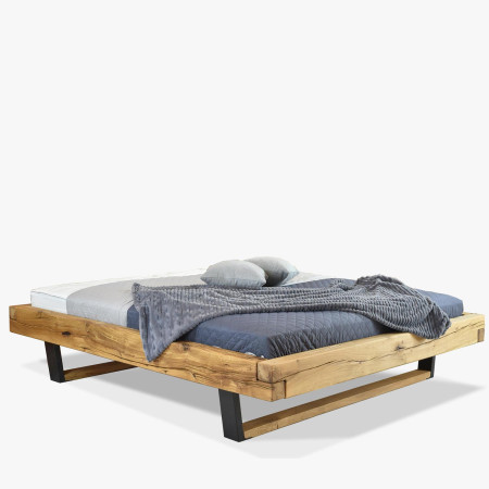 Masszív ágykeret fém lábakkal, Laura 200 x 200  - 0