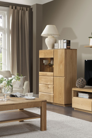 Tölgyfa vitrin, Helsinki 45 ON  - 12