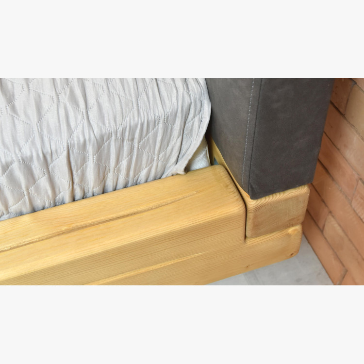 Laura fenyő masszív ágy lábakon, 160 x 200 cm  - 6