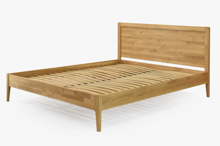 Franciaágy tölgyfa lábakkal, Praha modell  - 2