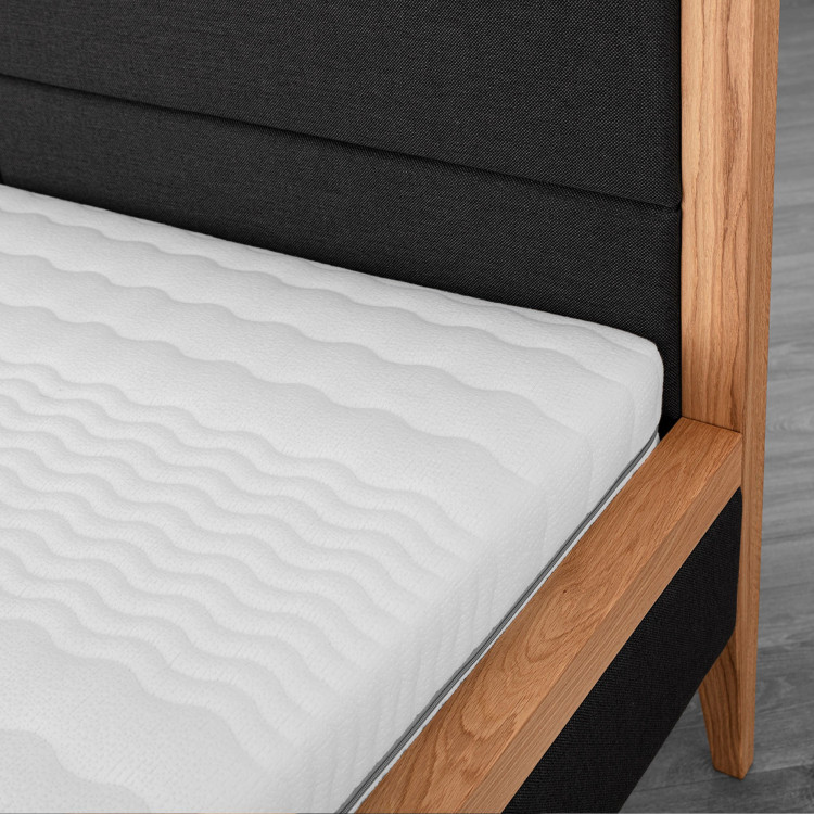 Tölgyfa ágy, szövettel kombinálva  - 11