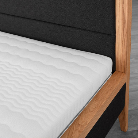 Tölgyfa ágy, szövettel kombinálva  - 11