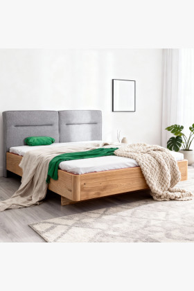 Modern tömör tölgyfa franciaágy 180x200 szürke szövet fejtámlával