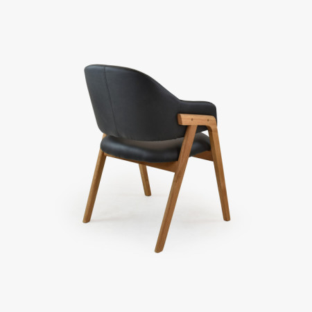 Dub tölgy ovális étkezőasztal 180 × 90 cm és Beny fekete székek