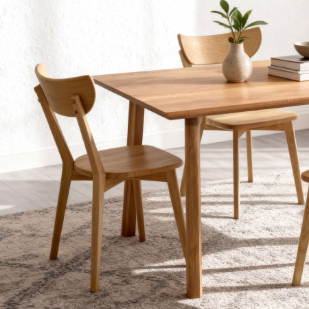 Fa asztal és fa székek szett