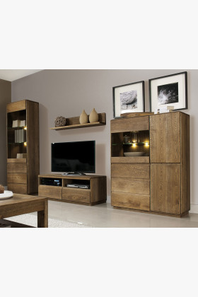 Luxus tömörfa tölgyfa nappali fal modern, vadkefézett felülettel