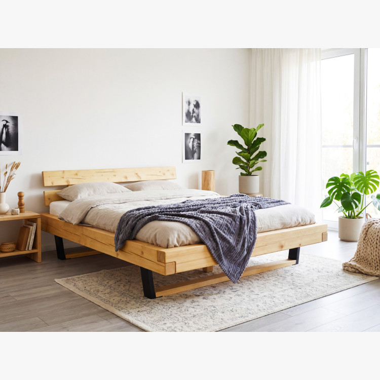 Tömör fenyőfa ágy lábakkal, Laura 160 x 200 cm  - 4