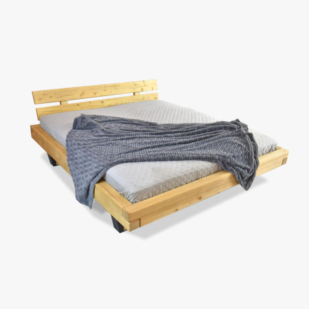 Tömör fenyőfa ágy lábakkal, Laura 160 x 200 cm  - 10