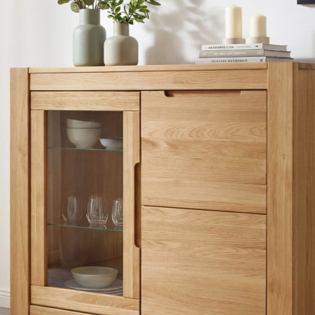 Tölgyfa komód ajtókkal  - 2