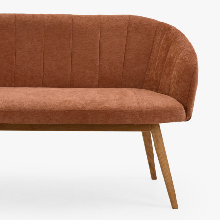 Čalouněná lavice Elba s dubovými nohami v cihlové barvě  - 7