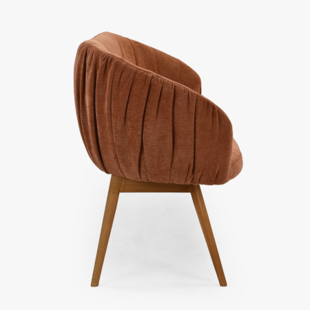 Čalouněná lavice Elba s dubovými nohami v cihlové barvě  - 10