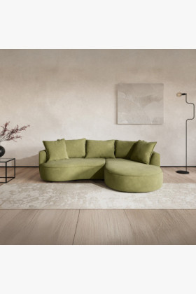 Masszív keményfa szerkezetű kényelmes ülőgarnitúra párnákkal