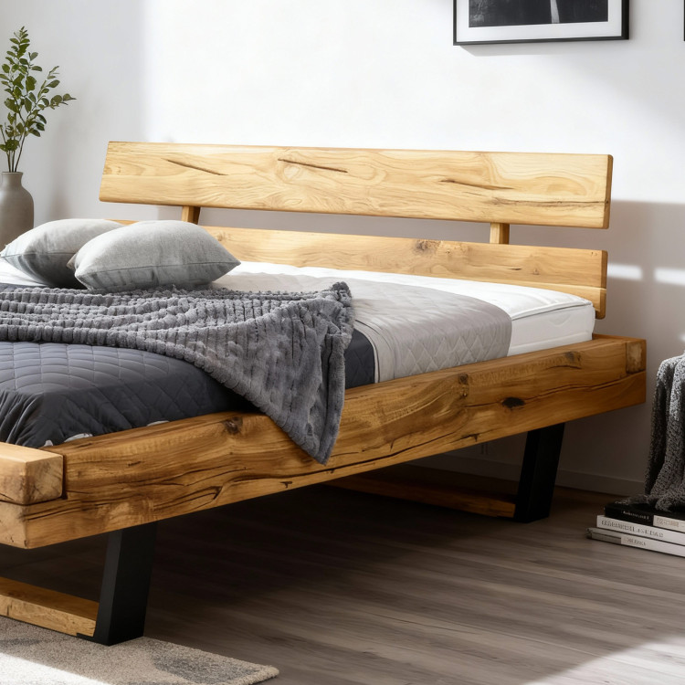 Modern tömör tölgy lábas ágy, Laura 200 x 200 cm