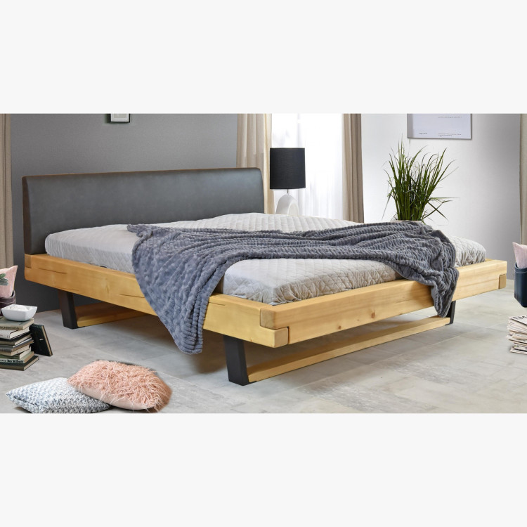 Tömörfa ágy lábakkal, Laura fenyő 200 x 200 cm