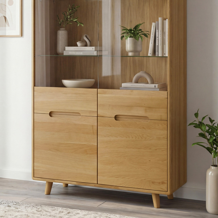 Kétajtós tölgyfa vitrin üveggel, Bratislava