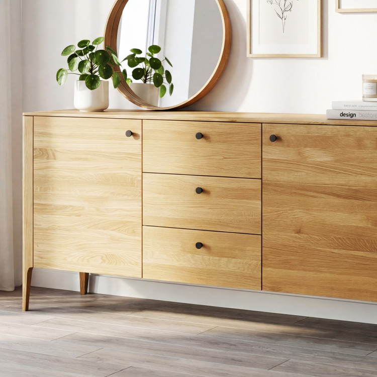 Tölgyfa komód lábakkal, Kosice