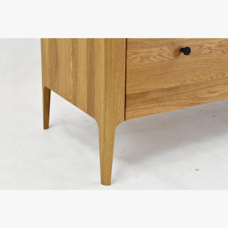 Tölgyfa komód lábakkal, Kosice