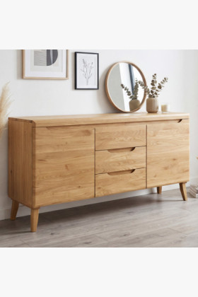 Komód tömör tölgyből lábakon, Praha típus 49