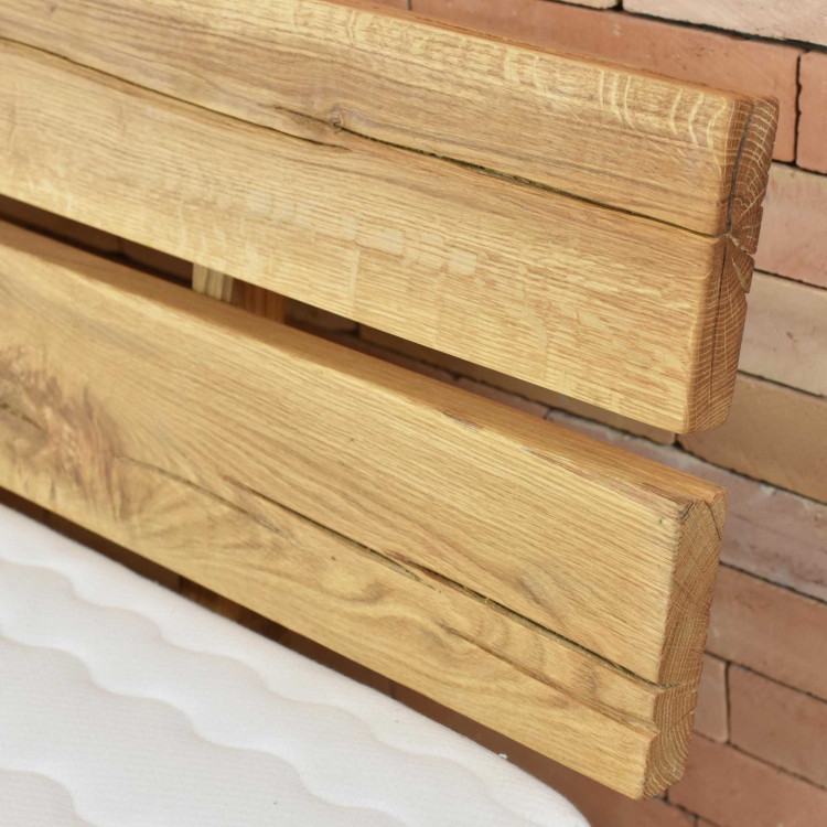 Tömörfa ágy Ernad III 180 x 200 cm