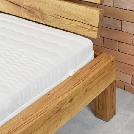 Tömörfa ágy Ernad III 180 x 200 cm