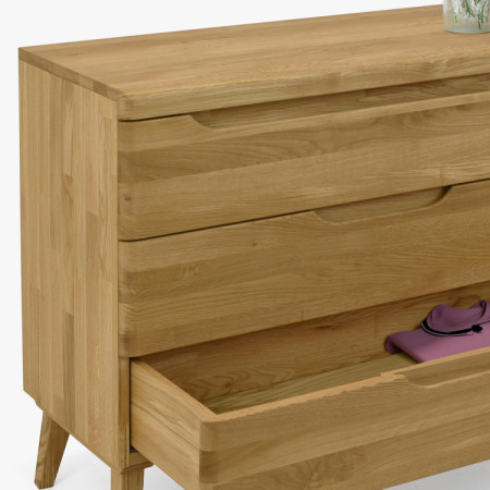 Tölgyfa fiókos komód lábakon, Prága 43