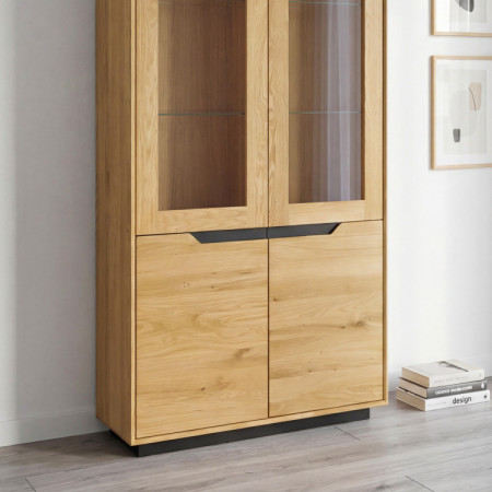 Tölgyfa 2 ajtós vitrin, Budapest