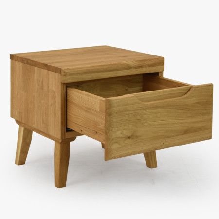 Éjjeli szekrény tölgy lábakkal, Praha