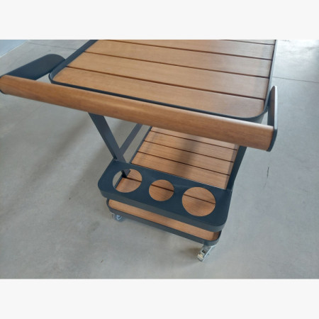 Luxus kerti tálalóasztal – alumínium és fa (bemutató darab, outlet)