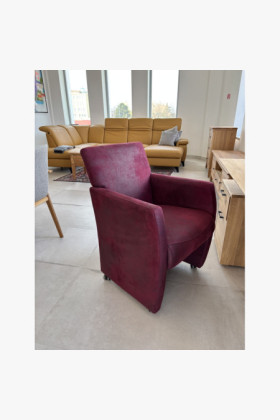 Kényelmes fotel a nappaliba Roger – bemutató modell 2