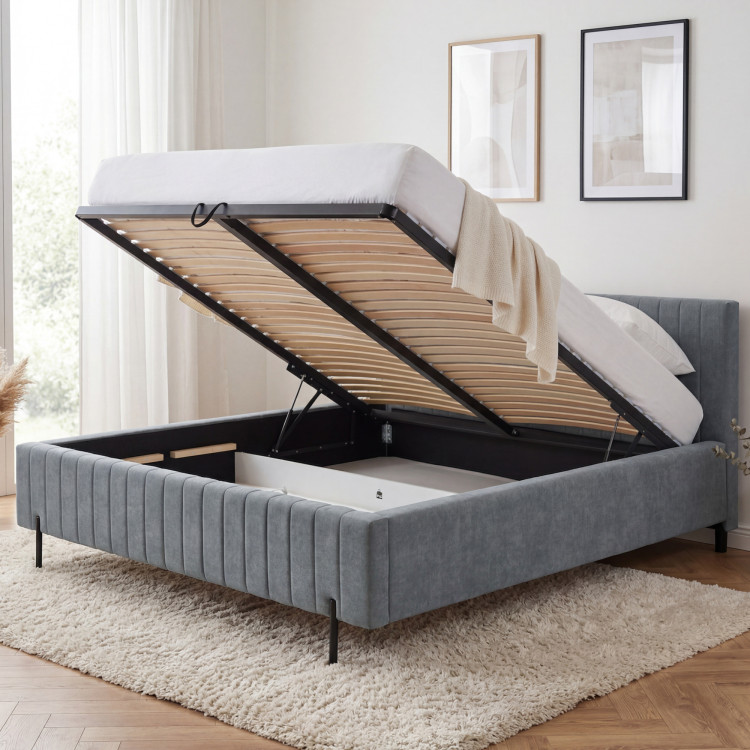 Kárpitozott ágy 180x200 szürke tárolóval és ágyráccsal