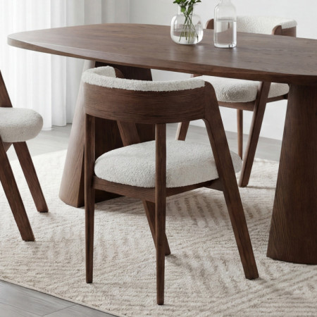 Luxusos tölgyfa fotel dió színben, krém szövet