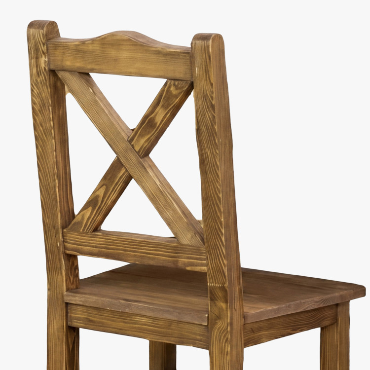 Rusztikus étkezőasztal és székek