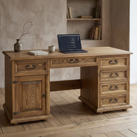 Francia stílusú számítógépasztal