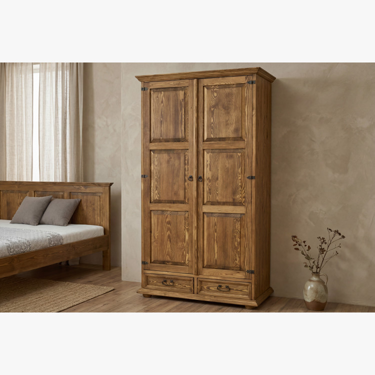 Rusztikus gardróbszekrény