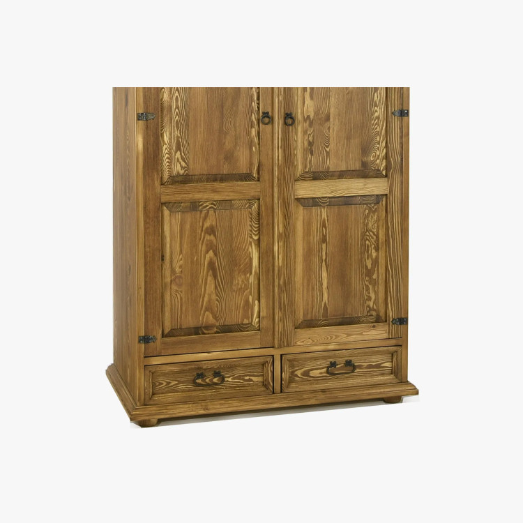 Rusztikus gardróbszekrény