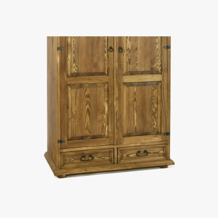 Rusztikus gardróbszekrény