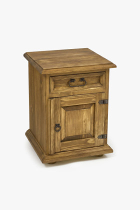 Éjjeliszekrény vidéki stílusban 2