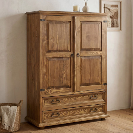 Magas komód hálószobába