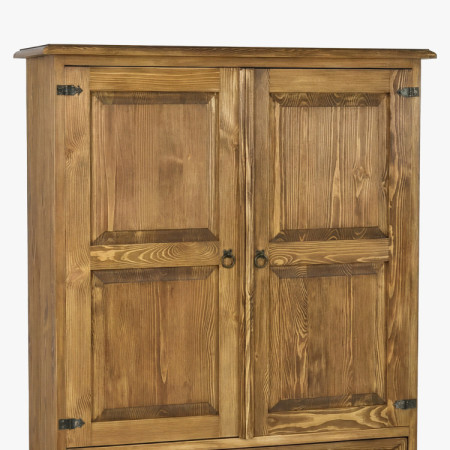 Magas komód hálószobába