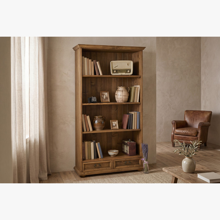 Könyvespolc rusztikus stílusban