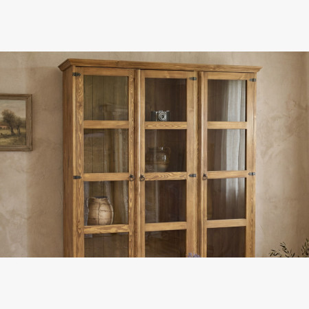 Nagy rusztikus étkező vitrin