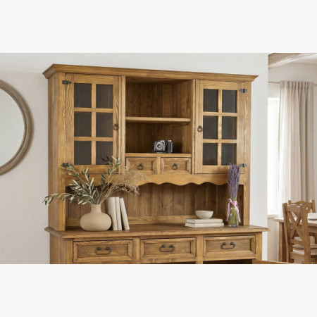 Rusztikus étkezői tálalószekrény