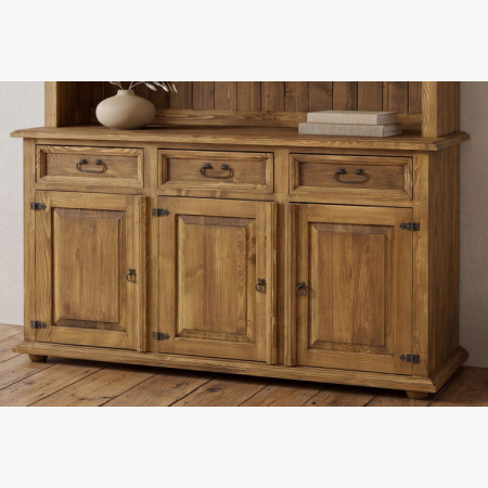 Rusztikus étkezői tálalószekrény