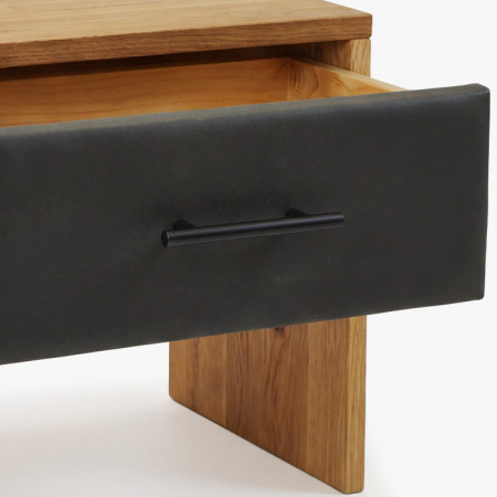 Outlet tölgy tömörfa éjjeliszekrény 50 cm