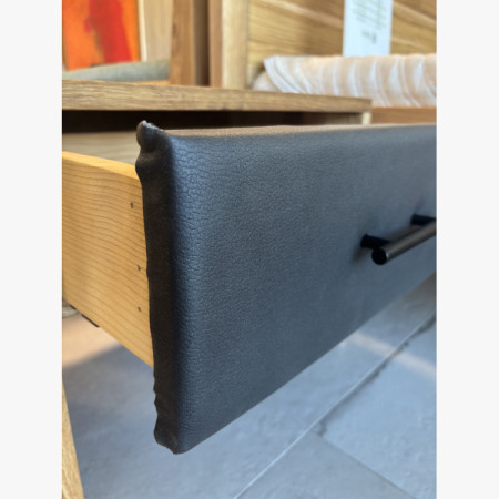 Outlet tölgy tömörfa éjjeliszekrény 50 cm